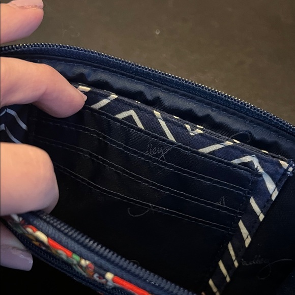 Vera Bradley NWT Venetian Paisley Zip Zip Wristlet - Retired Print - Picture 3 of 7